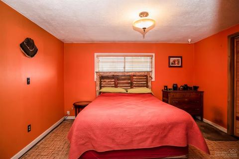 22235 Bear Creek Rd, Bend, OR 97701 photo 18