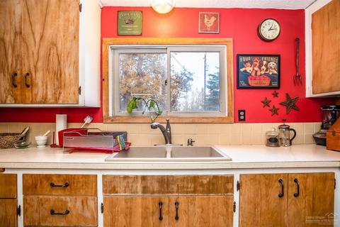 22235 Bear Creek Rd, Bend, OR 97701 photo 12