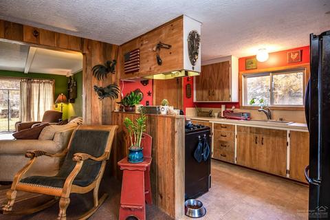 22235 Bear Creek Rd, Bend, OR 97701 photo 8