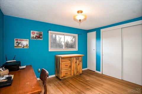 22235 Bear Creek Rd, Bend, OR 97701 photo 16