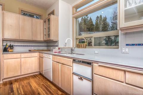 58123 Gannet Ln, Sunriver, OR 97707 photo 9