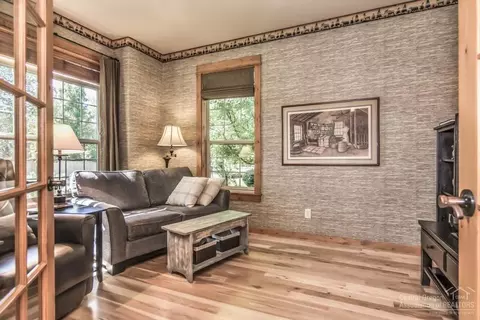 19505 Sugar Mill Loop, Bend, OR 97702 photo 3