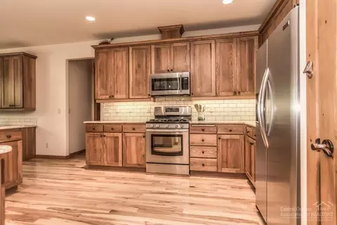 19505 Sugar Mill Loop, Bend, OR 97702 photo 9