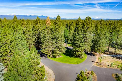 20160 Red Sky, Bend, OR 97702 photo 4