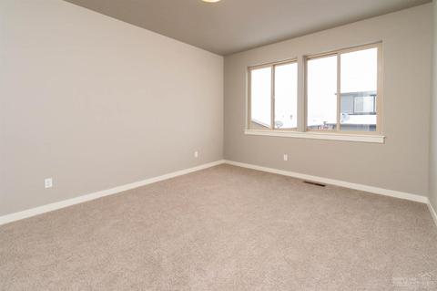 16690 Barron Dr, La Pine, OR 97739 photo 14