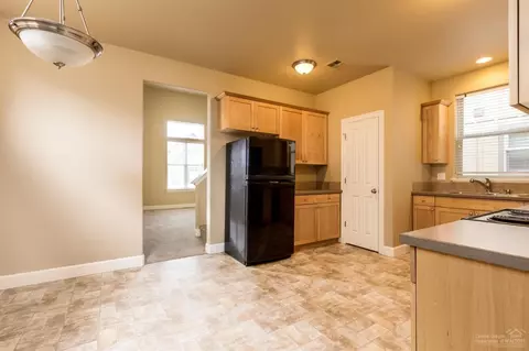 20544 Avro Pl, Bend, OR 97701 photo 14