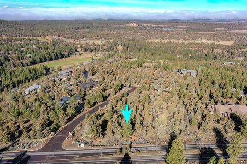 2052 NW Perspective Dr, Bend, OR 97703 photo 2
