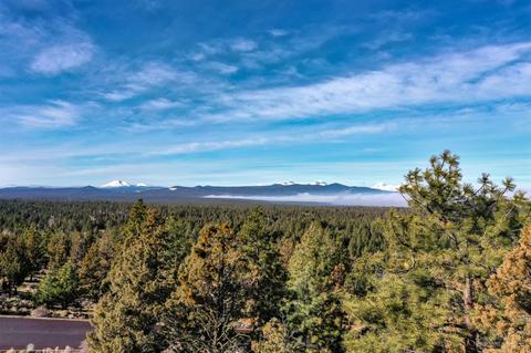 2052 NW Perspective Dr, Bend, OR 97703 photo 5
