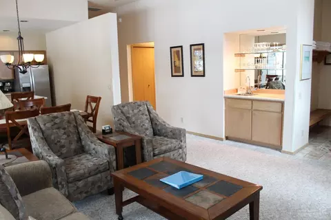57365 Beaver Ridge Loop, Sunriver, OR 97707 photo 10