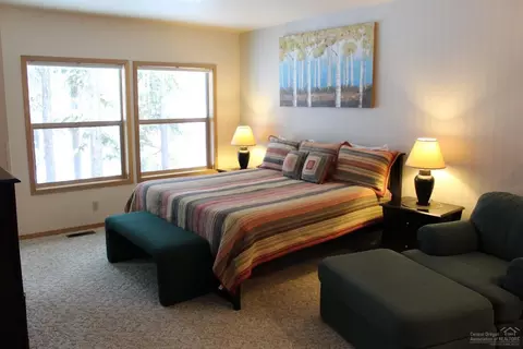 57365 Beaver Ridge Loop, Sunriver, OR 97707 photo 16