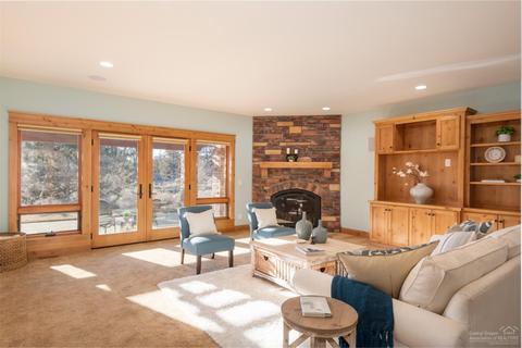 63535 Overtree Rd, Bend, OR 97701 photo 6