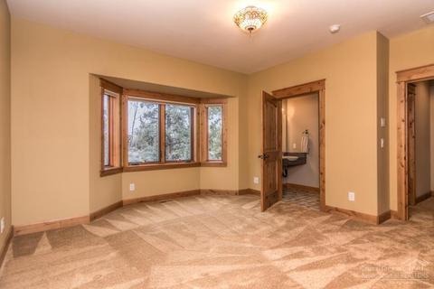 63535 Overtree Rd, Bend, OR 97701 photo 16