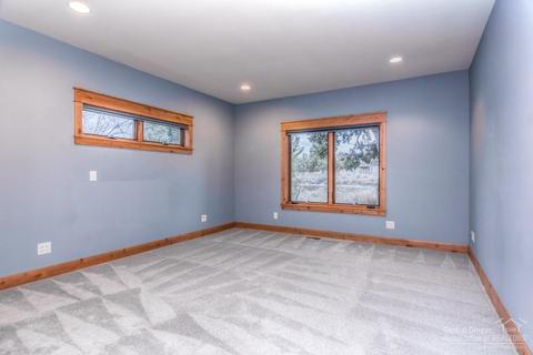 63535 Overtree Rd, Bend, OR 97701 photo 17