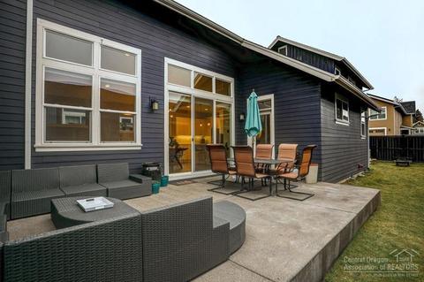 647 NE Vail Ln, Bend, OR 97701 photo 22