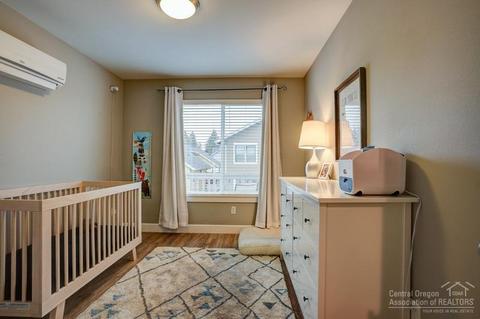 647 NE Vail Ln, Bend, OR 97701 photo 18