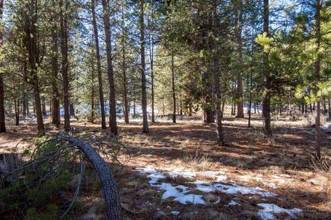 56269 Sable Rock Loop, Bend, OR 97707 photo 4
