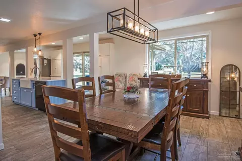 20419 Mainline Rd, Bend, OR 97702 photo 4