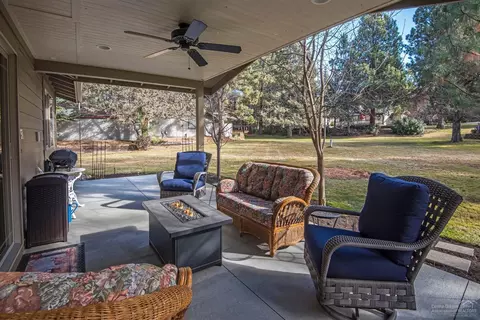 20419 Mainline Rd, Bend, OR 97702 photo 22