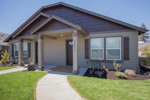 838 N Trinity Way, Sisters, OR 97759 photo 1