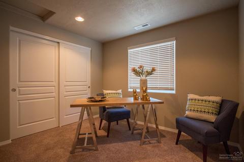 838 N Trinity Way, Sisters, OR 97759 photo 14