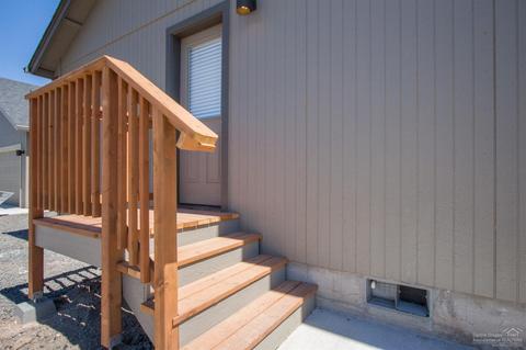 838 N Trinity Way, Sisters, OR 97759 photo 22