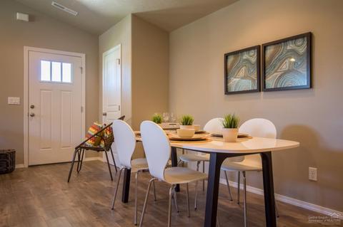 838 N Trinity Way, Sisters, OR 97759 photo 10