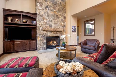 56439 Trailmere Cir, Bend, OR 97707 photo 1