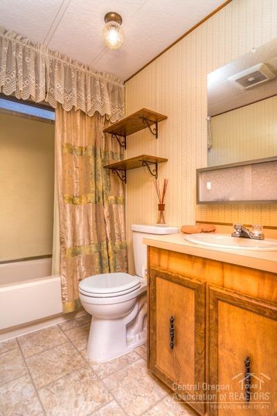 51840 Pine Loop Dr, La Pine, OR 97739 photo 14