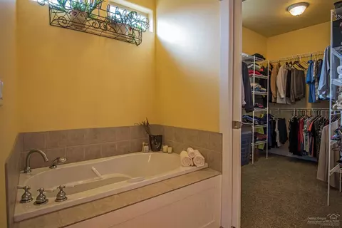2918 NE Marea Dr, Bend, OR 97701 photo 12