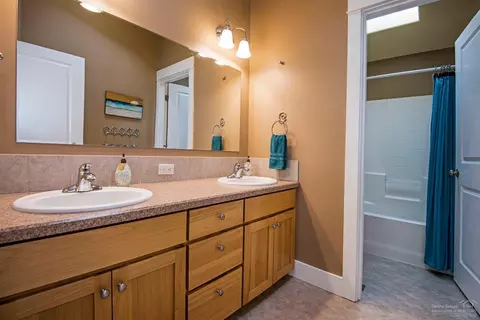 2918 NE Marea Dr, Bend, OR 97701 photo 17