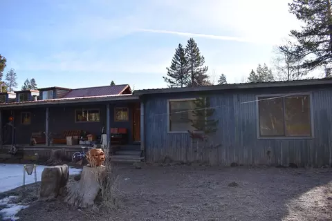 52110 Pine Forest Dr, La Pine, OR 97739 photo 1