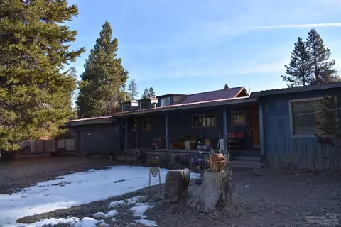 52110 Pine Forest Dr, La Pine, OR 97739 photo 2