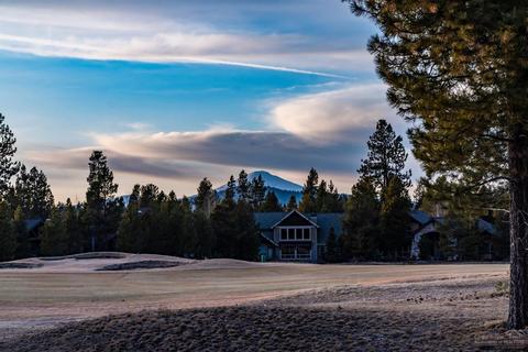 56709 Glowstone Loop, Bend, OR 97707 photo 3