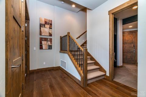 56709 Glowstone Loop, Bend, OR 97707 photo 17