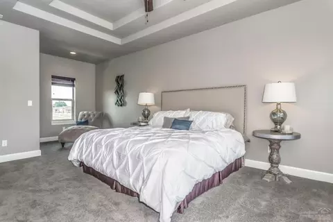 62878 NE Nolan St, Bend, OR 97701 photo 10