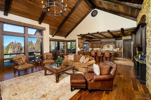 2652 NW Sample Ct, Bend, OR 97703 photo 7