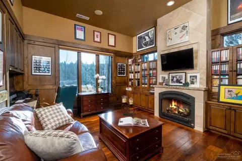 2652 NW Sample Ct, Bend, OR 97703 photo 9