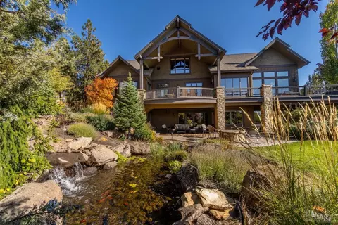 2652 NW Sample Ct, Bend, OR 97703 photo 1