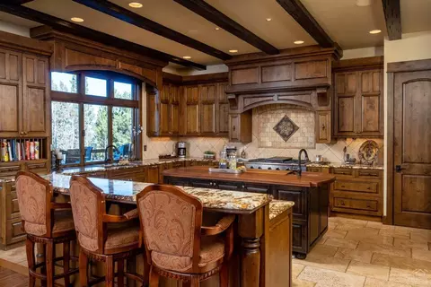 2652 NW Sample Ct, Bend, OR 97703 photo 8