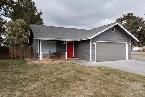 2567 NE Ocker Dr, Bend, OR 97701 photo 1