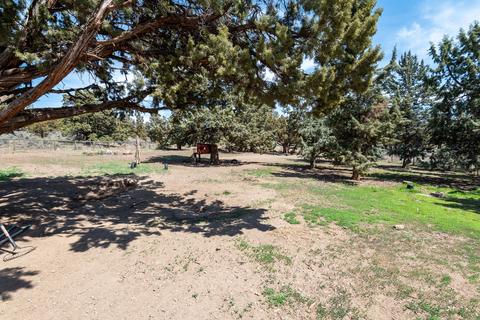 65228 85th Pl, Bend, OR 97703 photo 32