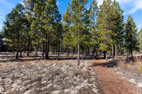 56340 Fireglass Loop, Bend, OR 97707 photo 3