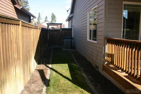 19968 Heron Loop, Bend, OR 97702 photo 22