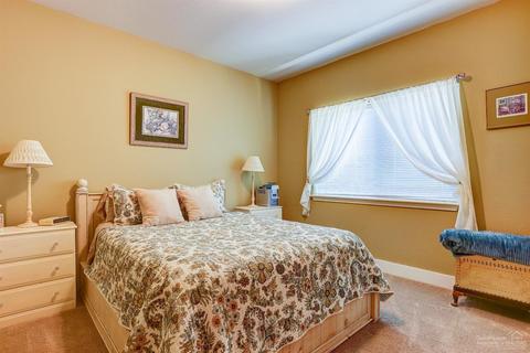 19968 Heron Loop, Bend, OR 97702 photo 13