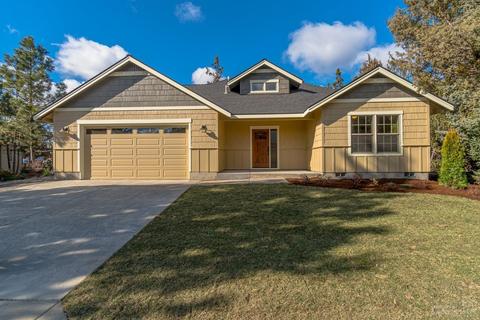 2533 NE Ocker Dr, Bend, OR 97701 photo 1