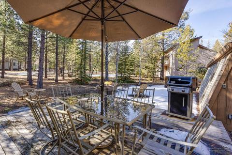 17699 Rogue Ln, Sunriver, OR 97707 photo 21