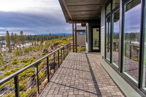 19333 Outrider Loop, Bend, OR 97702 photo 25