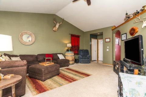62641 Hawkview Rd, Bend, OR 97701 photo 4