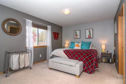 62641 Hawkview Rd, Bend, OR 97701 photo 11