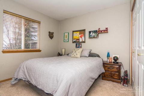 62641 Hawkview Rd, Bend, OR 97701 photo 14